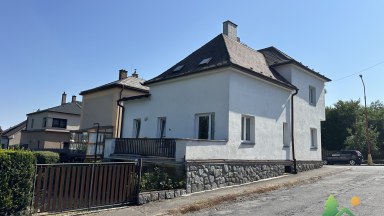 Rodinný dům 5+kk se zahradou – Rokycanova, Hlinsko